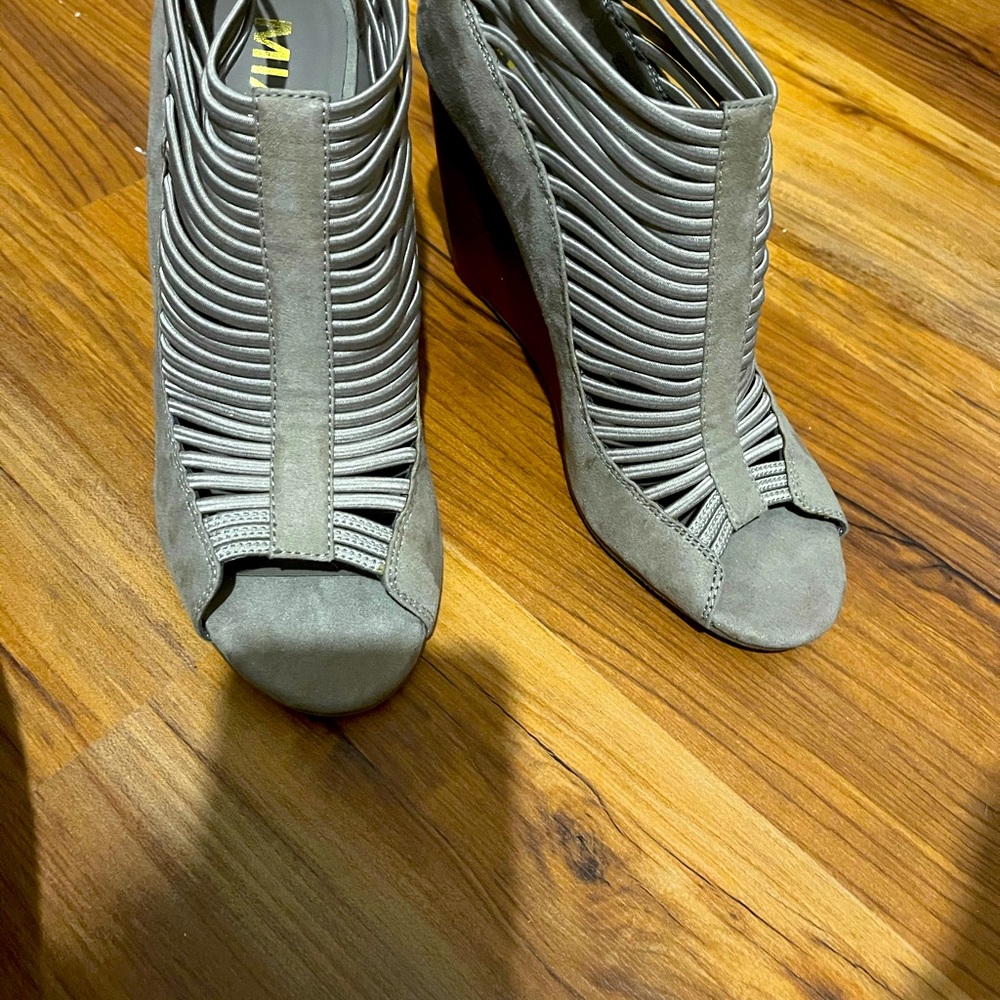 Taupe Wedged Shoes